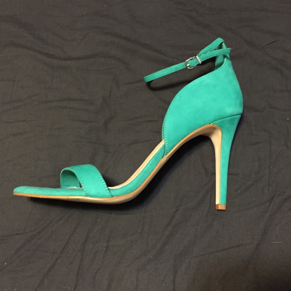 Sea foam Green GIANNI BINI Heels